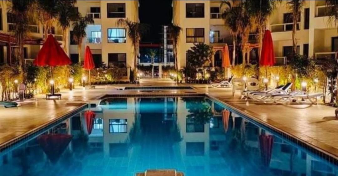 شاليه فندقي أرضي بحديقه خاصه في منتجع بورتوسعيد 'Ezbet Shalabi el-Rudi Exteriör bild